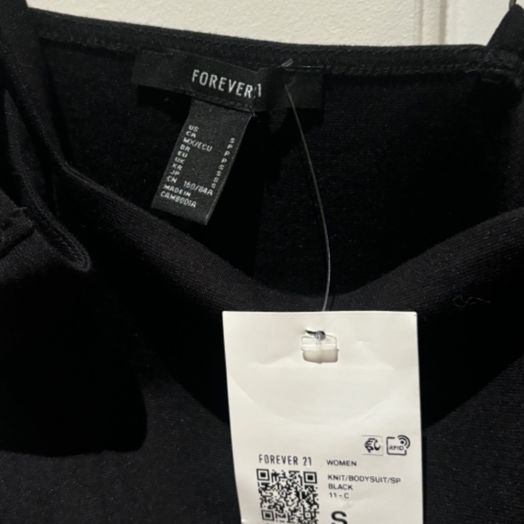 Forever 21 black body suit size small never worn - Picture 4 of 5